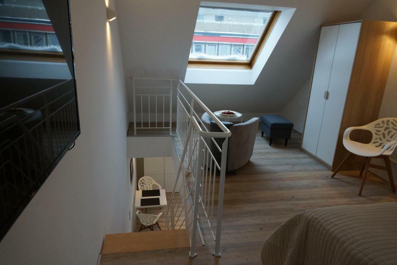 Maisonette Apartment Am Bahnhof - Adults Only Инсбрук Екстериор снимка