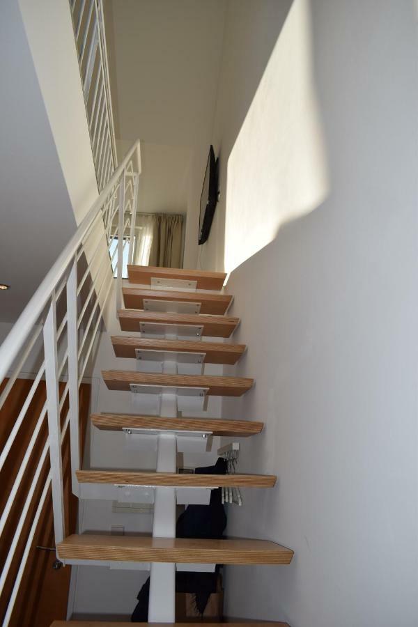 Maisonette Apartment Am Bahnhof - Adults Only Инсбрук Екстериор снимка