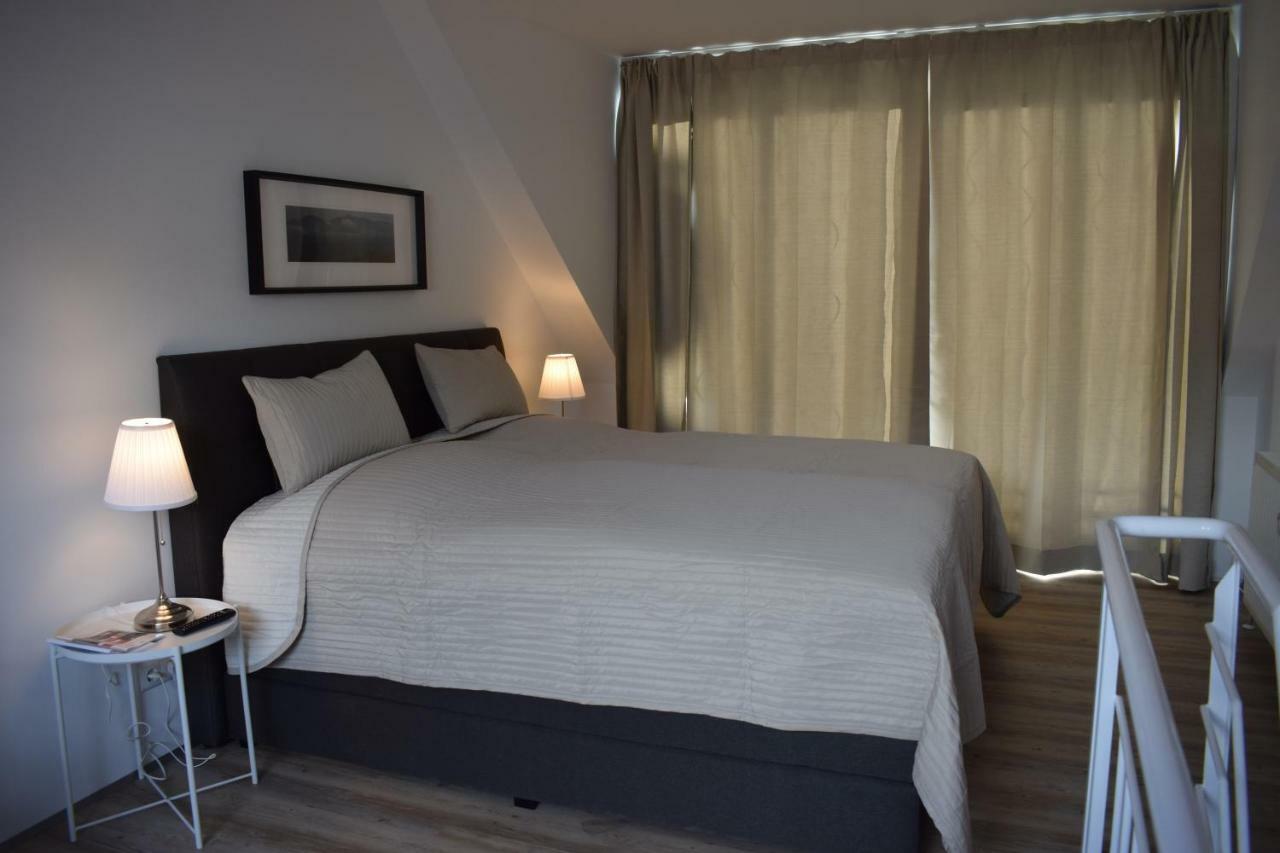 Maisonette Apartment Am Bahnhof - Adults Only Инсбрук Екстериор снимка